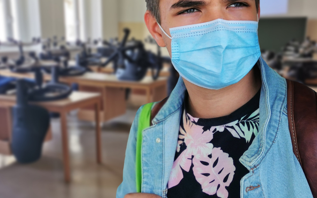 ADEUS às Máscaras na Escola!