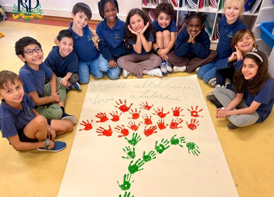 25 de Abril: Educar para a Liberdade, a Cidadania e o Futuro